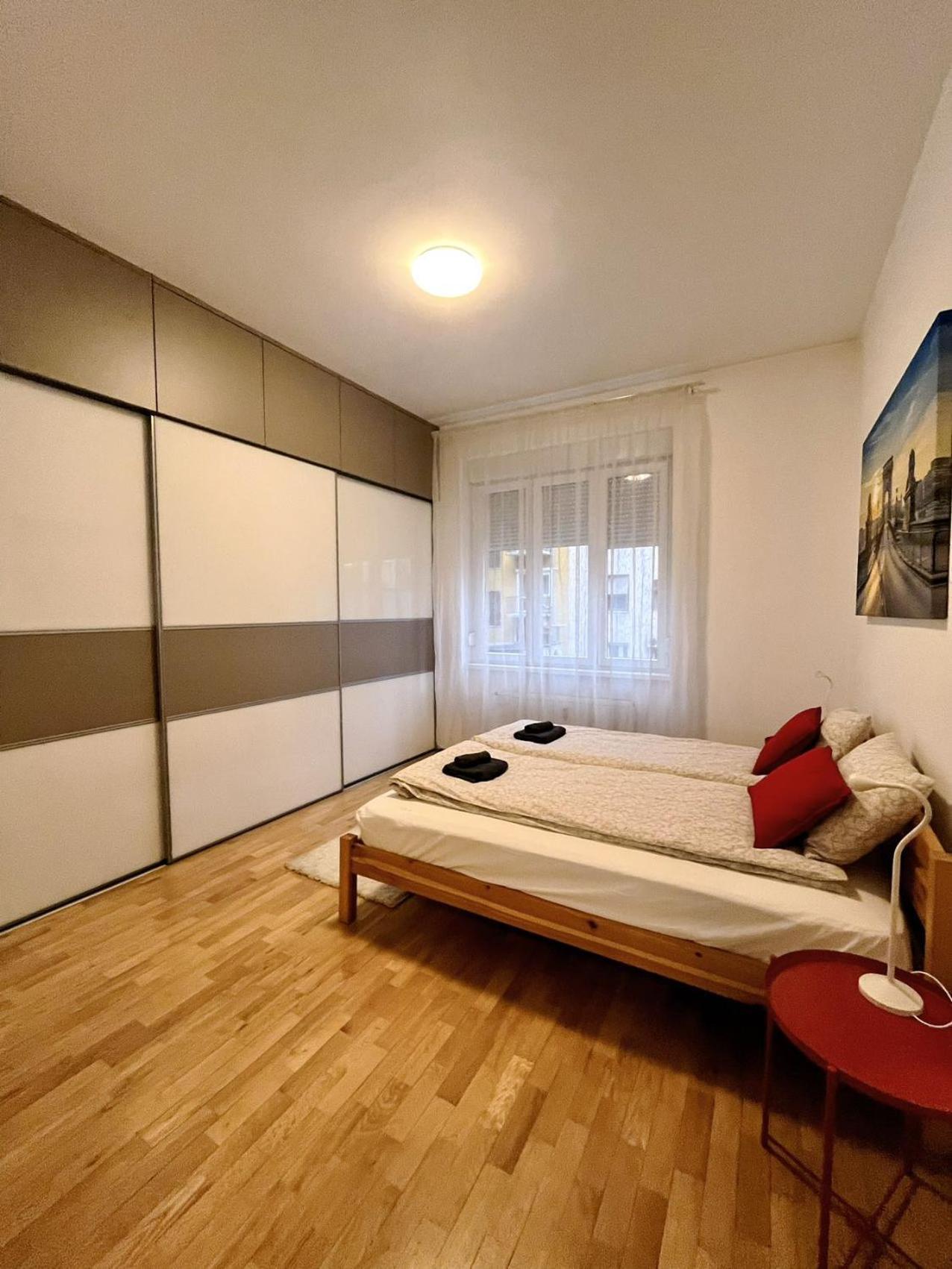 Boutique Family Apartment In The Heart Of City Budapest Exterior photo