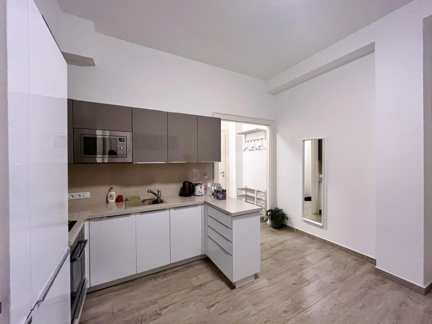 Boutique Family Apartment In The Heart Of City Budapest Exterior photo