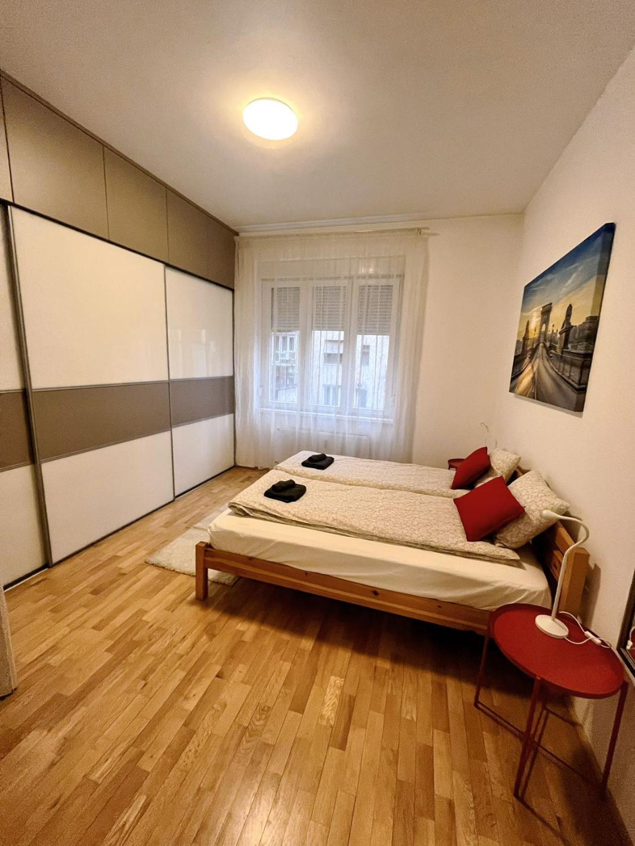 Boutique Family Apartment In The Heart Of City Budapest Exterior photo