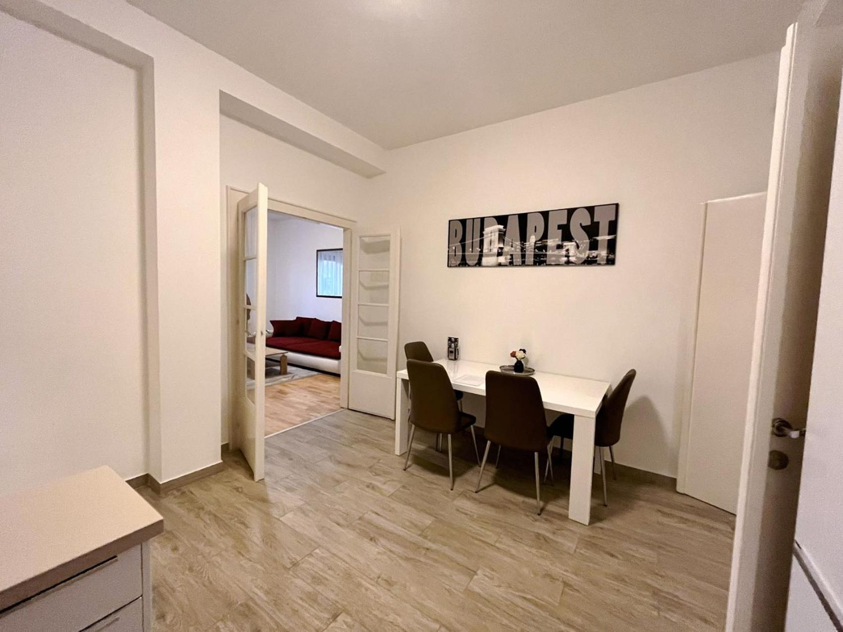 Boutique Family Apartment In The Heart Of City Budapest Exterior photo