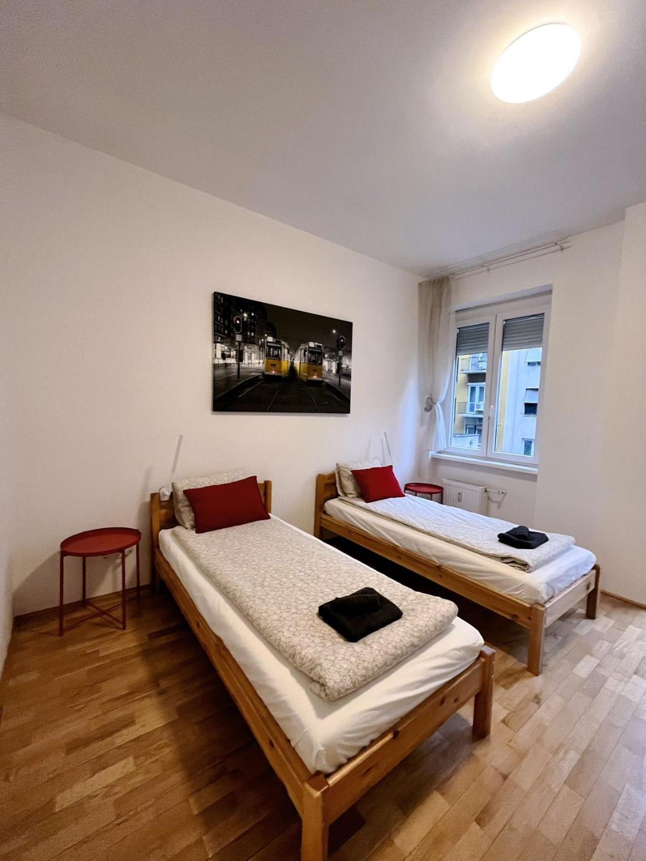 Boutique Family Apartment In The Heart Of City Budapest Exterior photo